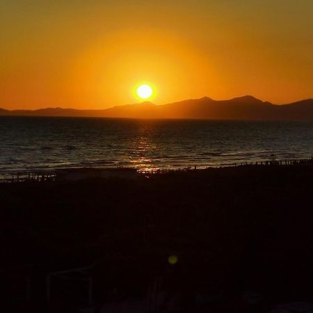 Domizia Palace Hotel Baia Domizia Dış mekan fotoğraf